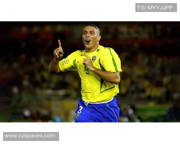 全球足球传奇球星排行榜揭晓经典50大巨星排名全解析 全球足球传奇球星排行榜揭晓经典50大巨星排名全解析